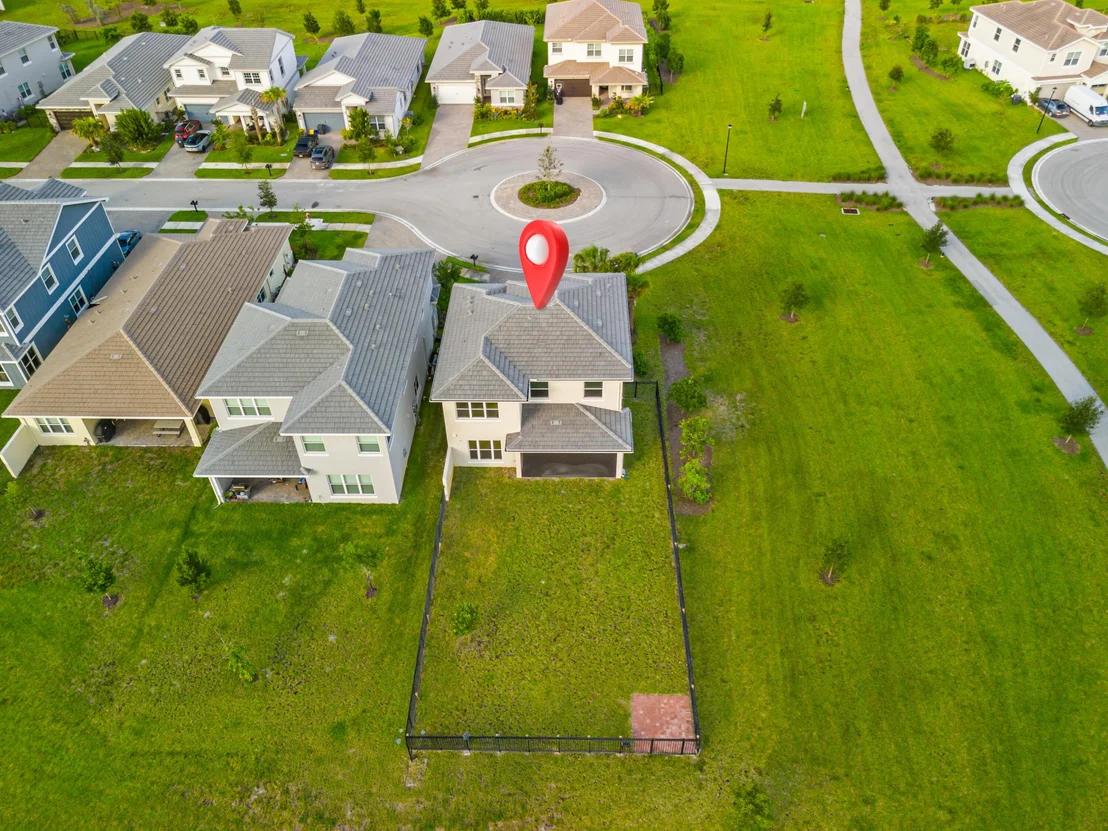 Photo of 1403 Thistle Place