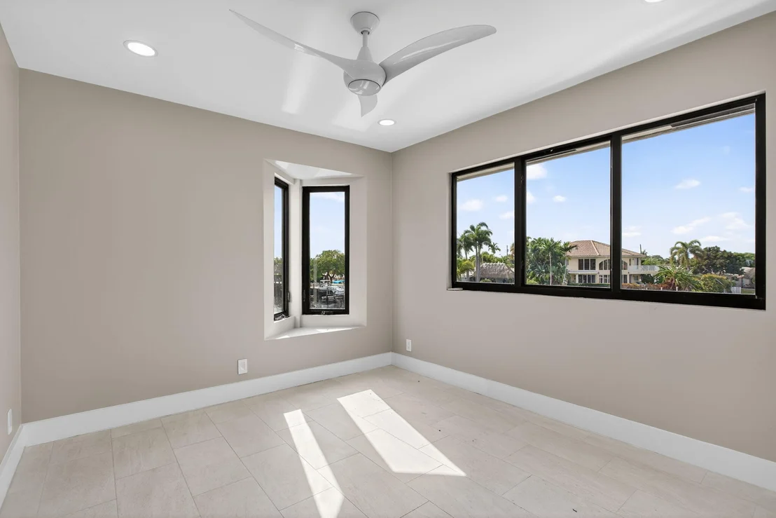 Photo of 491 SE 15th Avenue