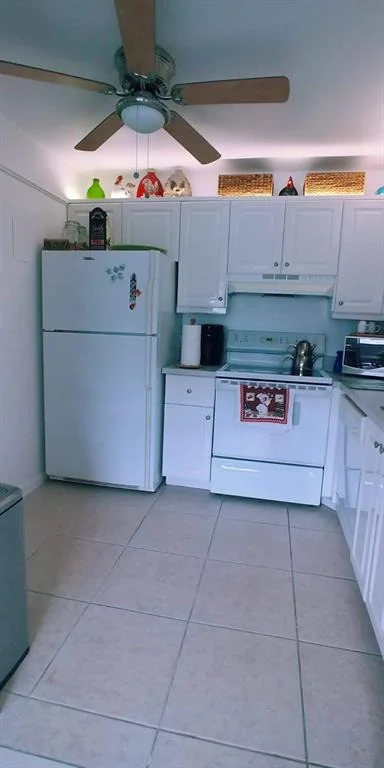 Photo of Unit B at 95 Monaco Boulevard