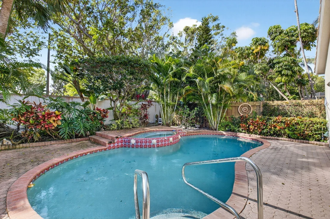 Photo of 2476 NW 66th Drive