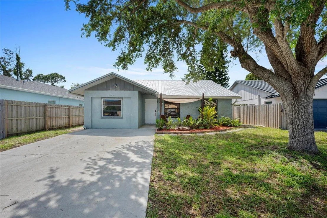 Photo of 5962 SE Wilsie Drive