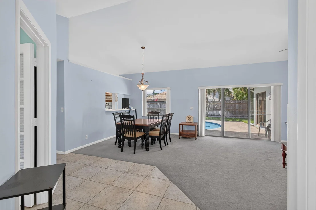 Photo of 39 CEDAR Circle