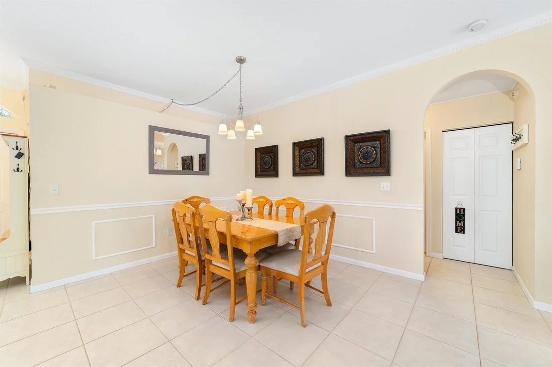 Photo of 7671 Oak Grove Circle