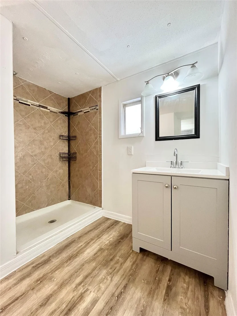 Photo of 1036 Shady Lane