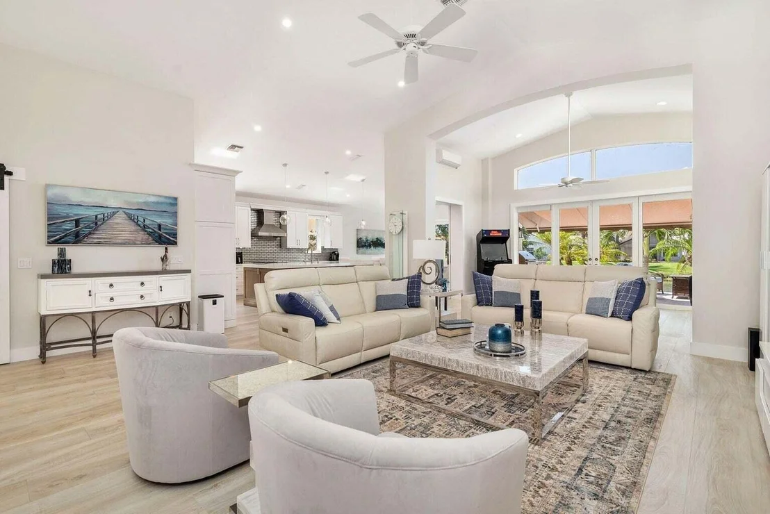 Photo of 3914 Outlook Court