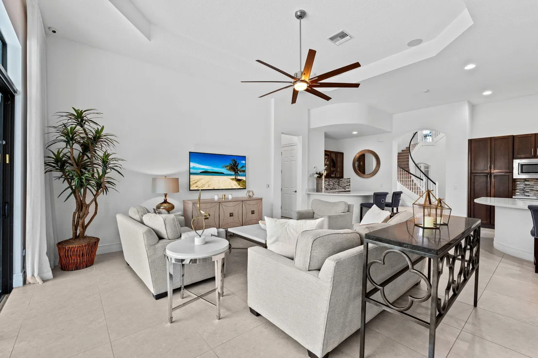 Photo of 16813 PAVILION Way