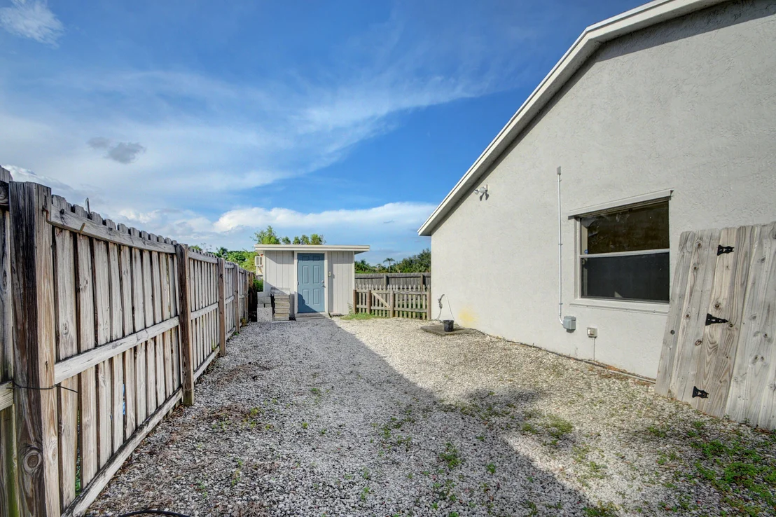 Photo of 4872 Poseidon Place