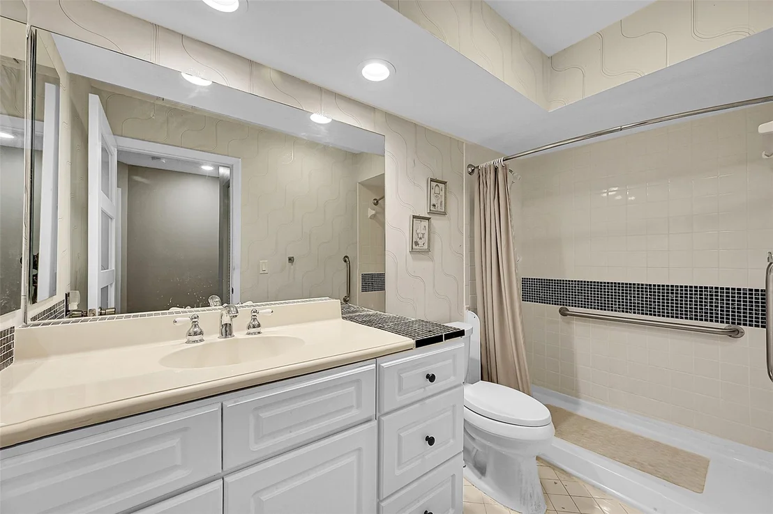 Photo of 8618 Jared Way