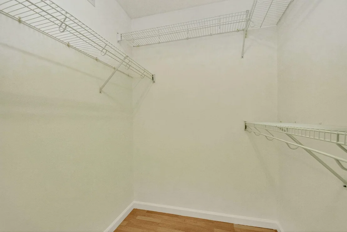 Photo of 2707 Pointe Circle