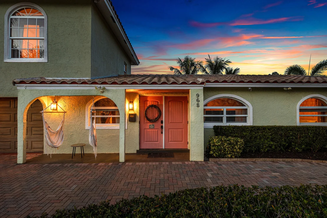 Photo of 968 Laurel Road