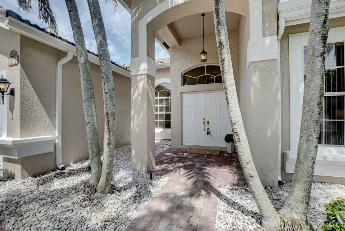 Photo of 10312 Lexington Estates Boulevard