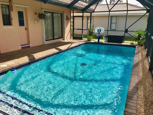 Photo of 4018 NW 73rd Avenue