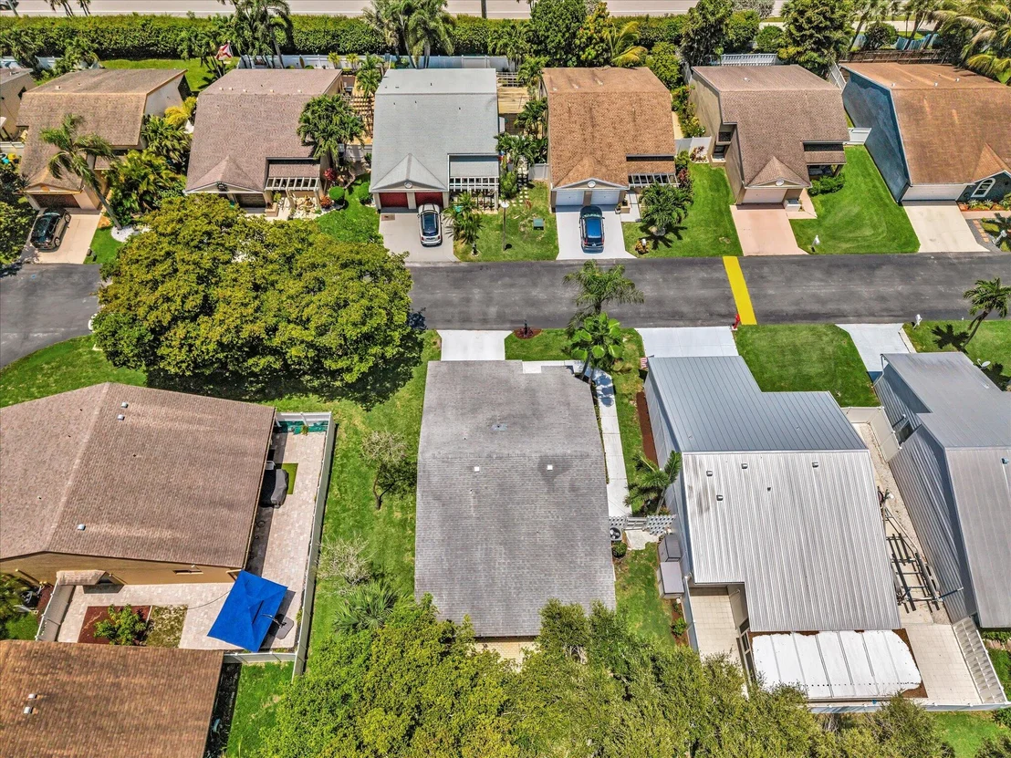 Photo of 8 Hawthorne Lane