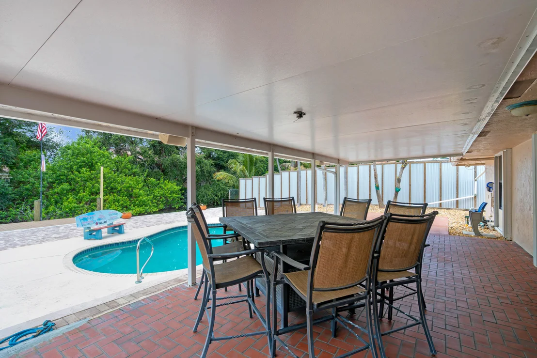 Photo of 1045 Coral Drive