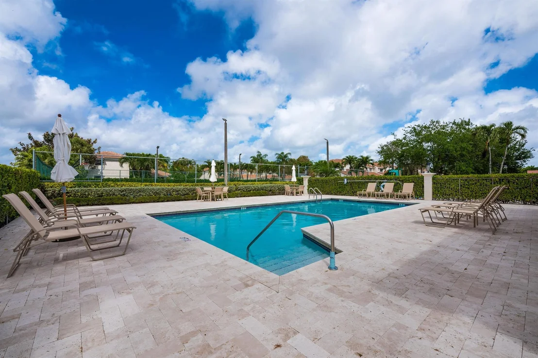 Photo of 8686 Eagle Run Drive