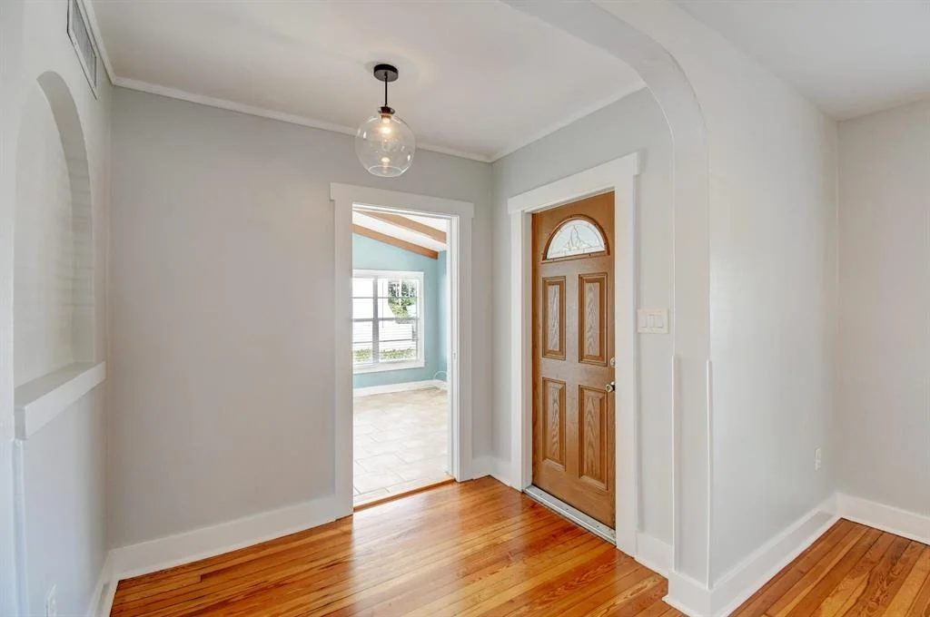 Photo of 415 Avenida Alegre
