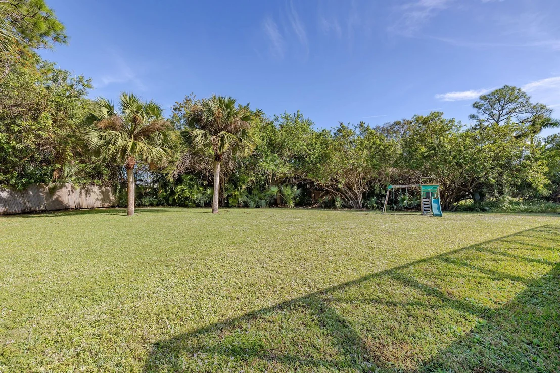 Photo of 7121 SW Gembrook Drive