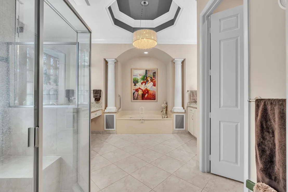 Photo of 9062 Meridian View Isle