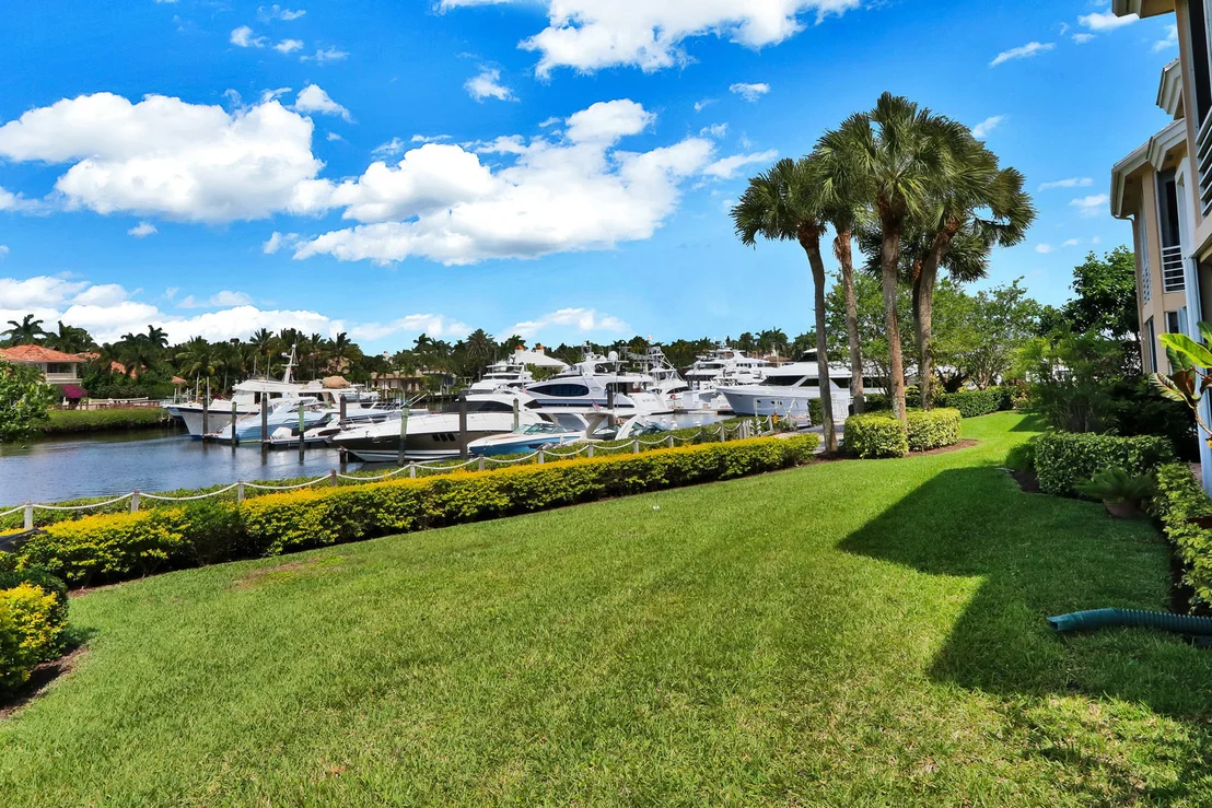 Photo of 601 Captains Way