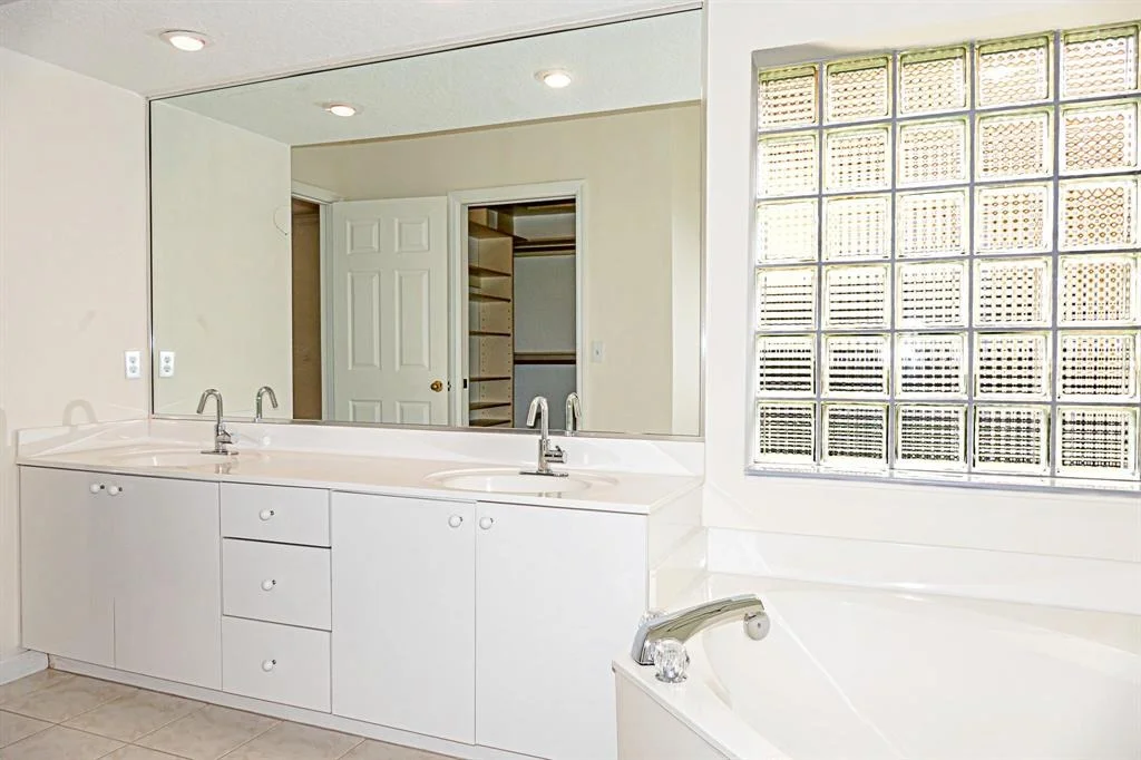 Photo of 9786 SE Landing Place