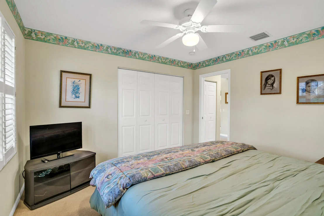 Photo of 7101 Haviland Circle