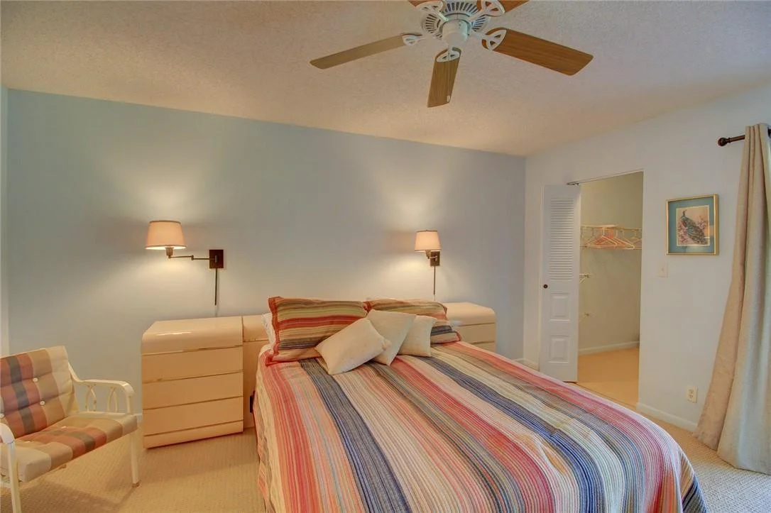 Photo of Unit D1 at 1903 Bermuda Circle