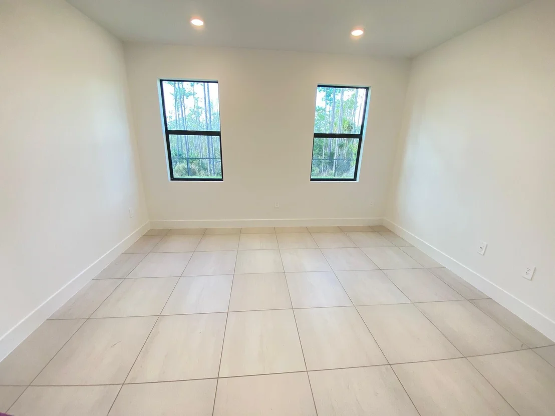 Photo of 6950 SE Park Trace Drive