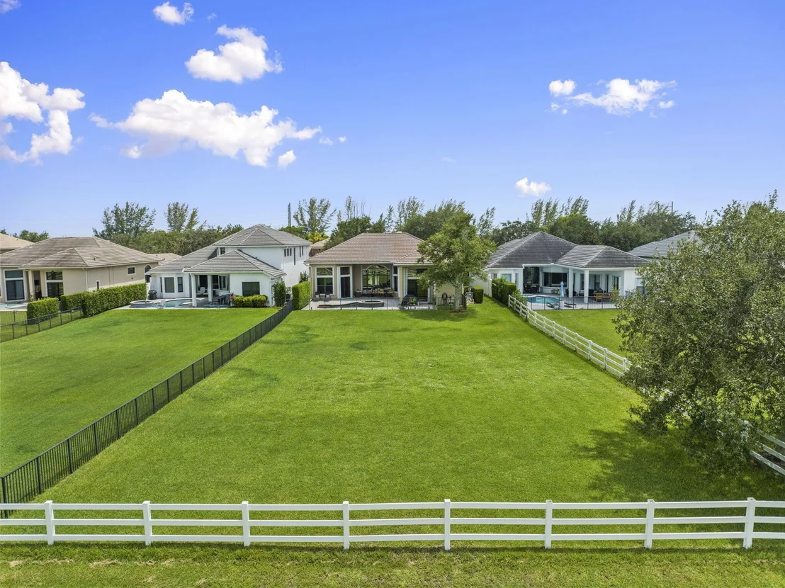 Photo of 9289 Equus Circle