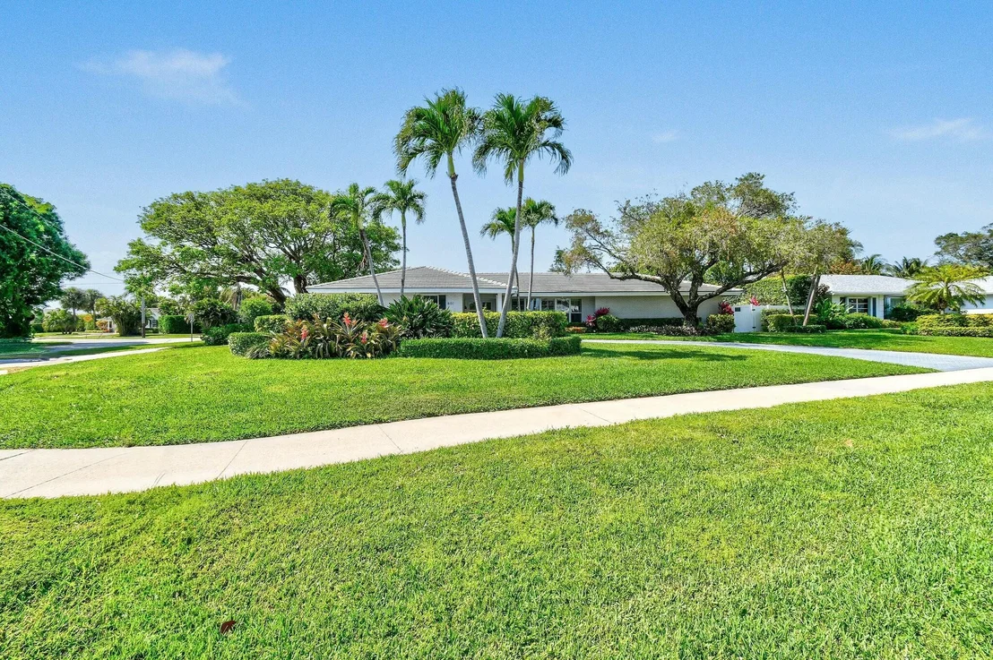 Photo of 801 N Anchorage Drive
