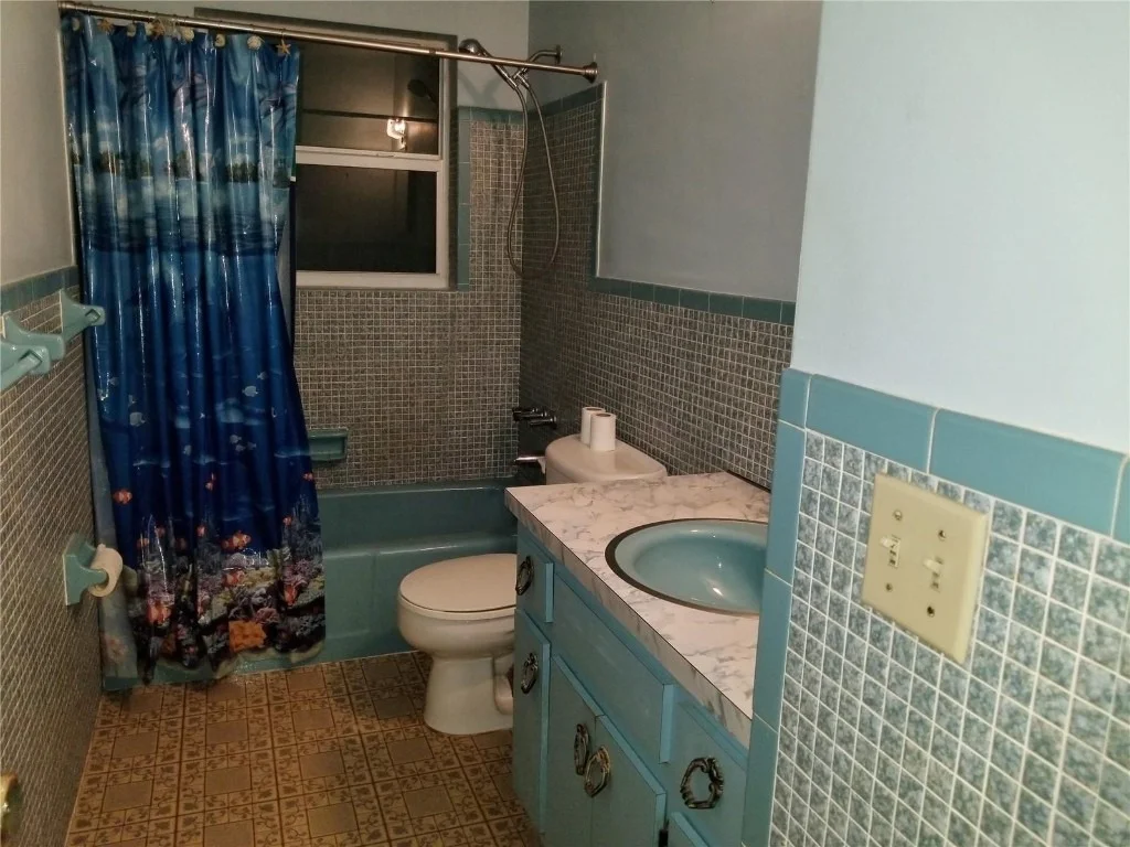 Photo of 817 NW 9th Avenue