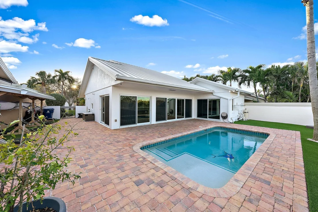 Photo of 223 Ridge Road