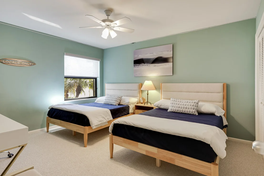 Photo of Unit 121 at 16671 Traders Crossing Crossing N