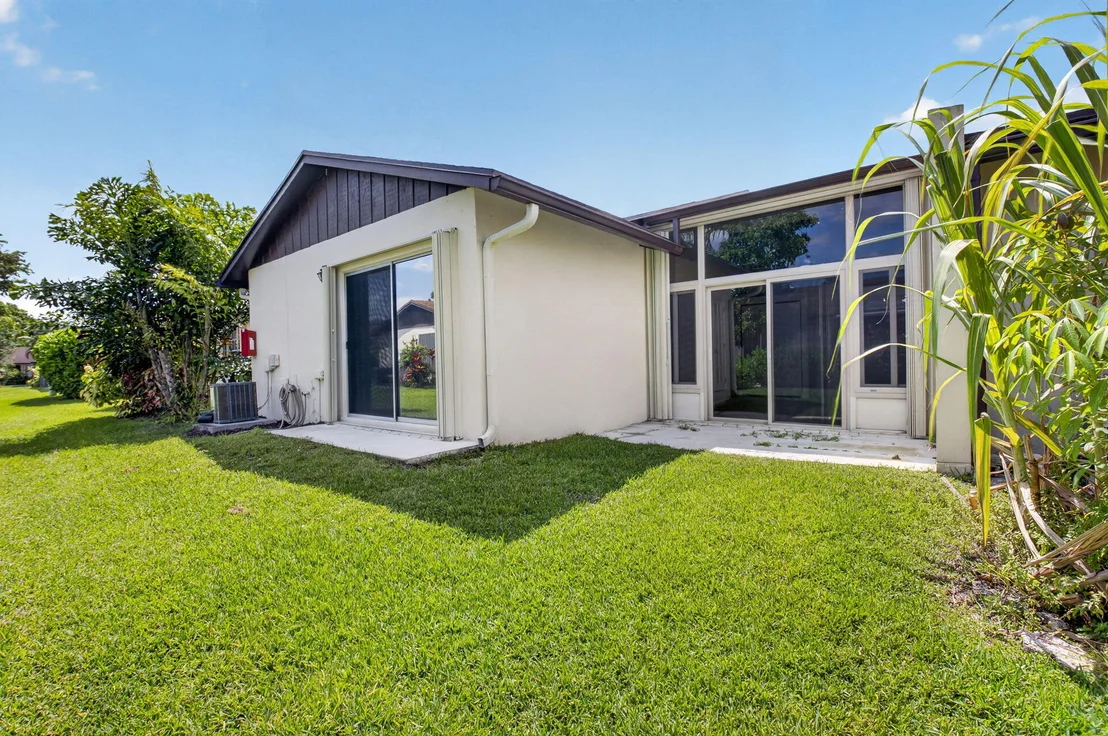 Photo of 5444 Laurel Oak Street
