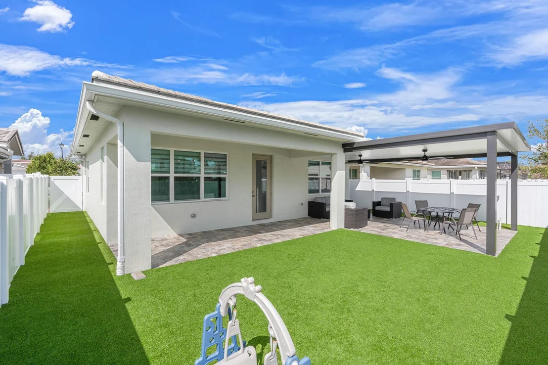 Photo of 4224 Marina Way