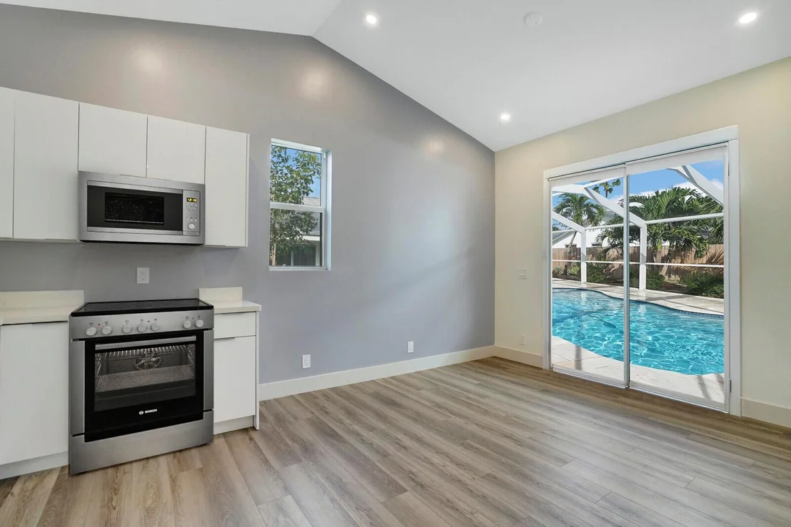 Photo of 514 Enfield Road