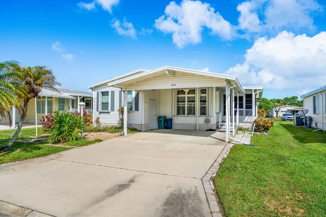 Photo of 834 Lychee Drive
