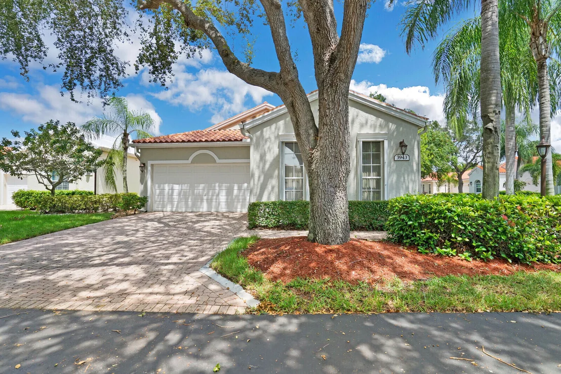 Photo of 3943 Antigua Point Drive