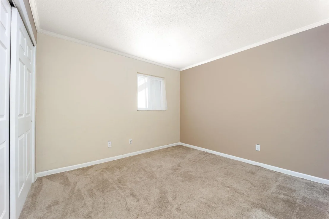 Photo of 2475 SW Hideaway Lane