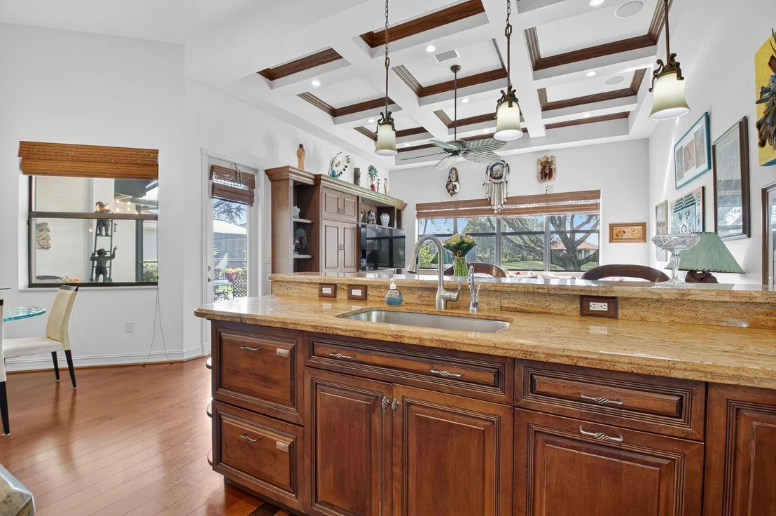 Photo of 9237 Isles Cay Drive
