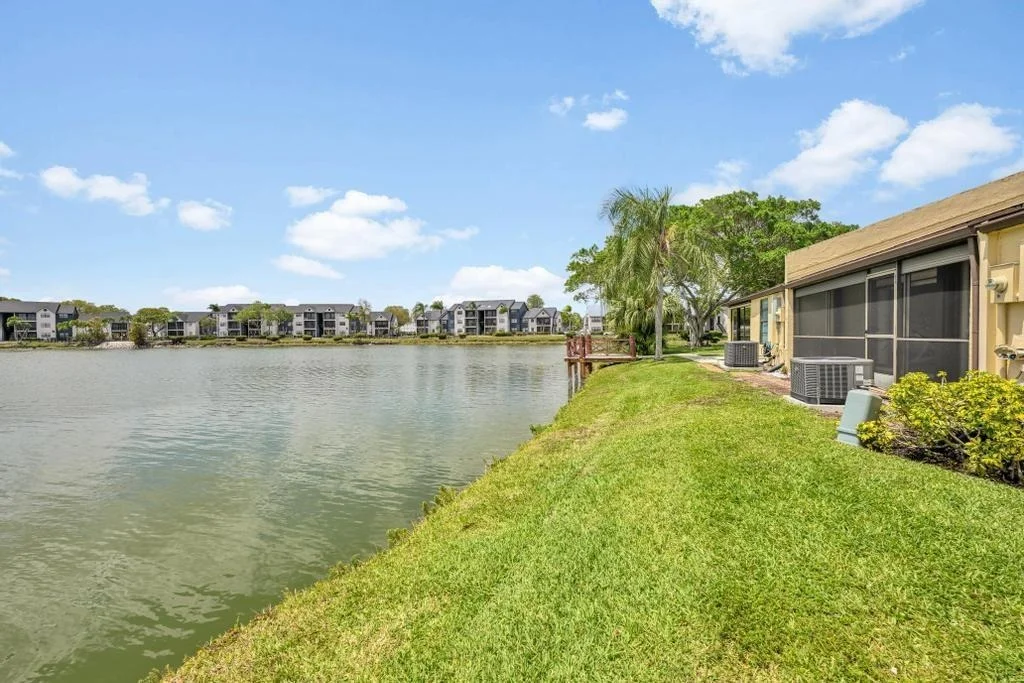 Photo of 643 Banks Road