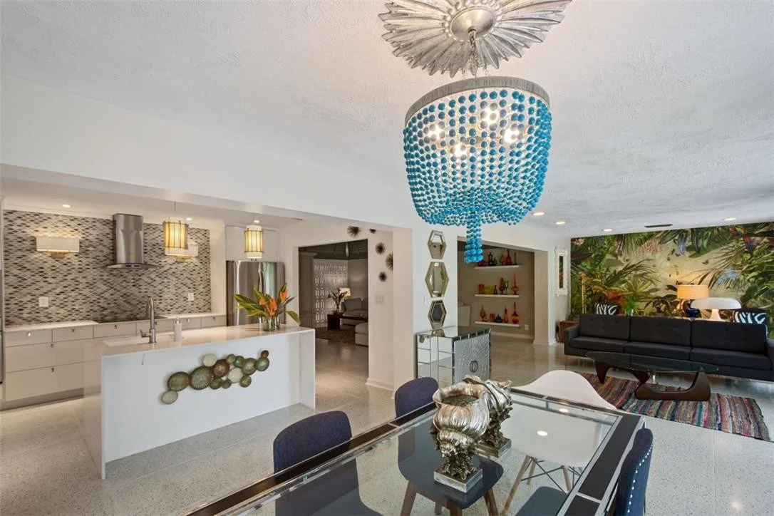 Photo of 5707 Coco Palm Drive