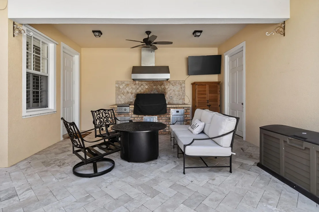 Photo of 211 Sugar Apple Way