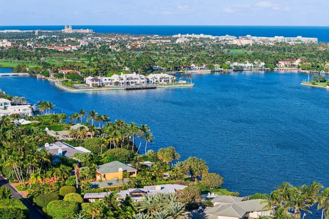Photo of 748 Island Drive