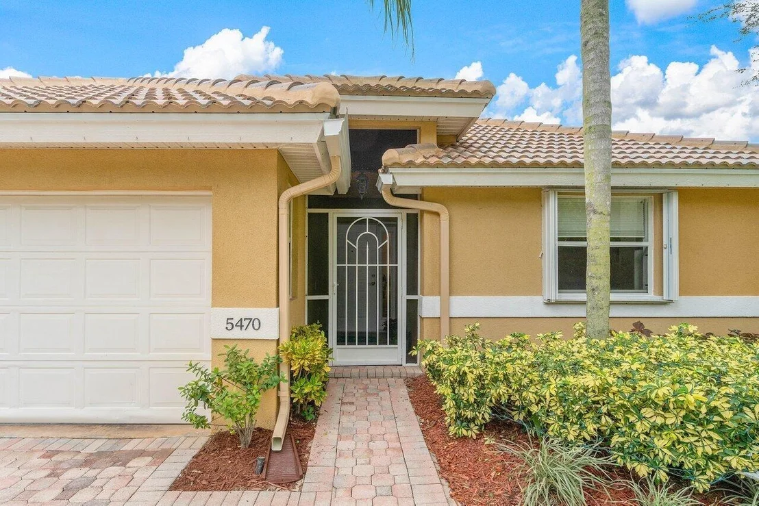 Photo of 5470 Grande Palm Circle