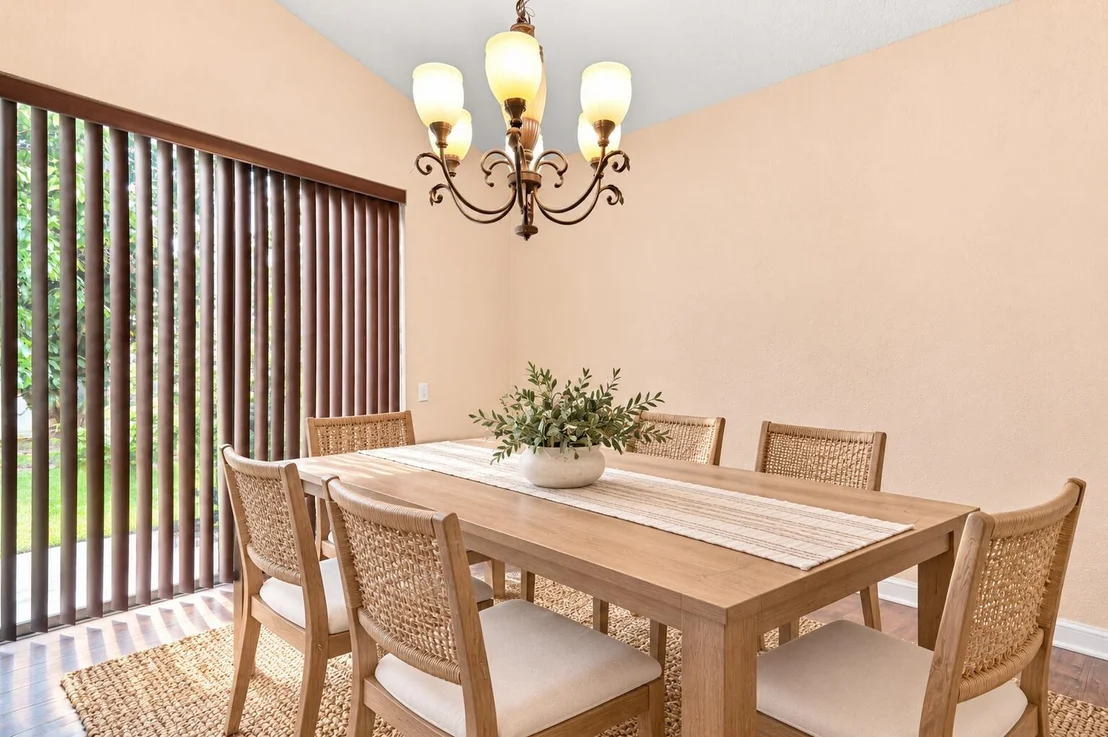 Photo of 6060 AZALEA Circle