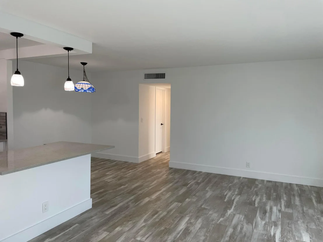 Photo of Unit 2D at 210 Main 2d Boulevard