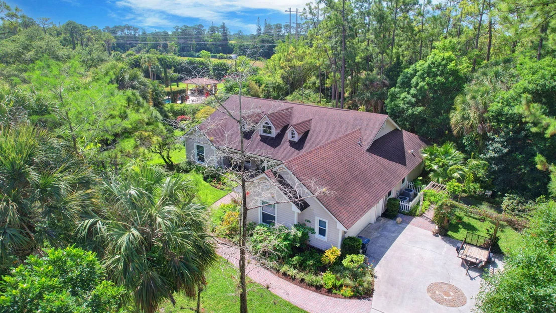 Photo of 14022 Greentree Trail