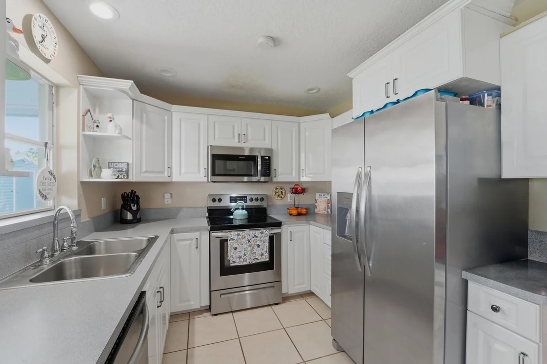 Photo of 225 RIVER TERRACE Drive