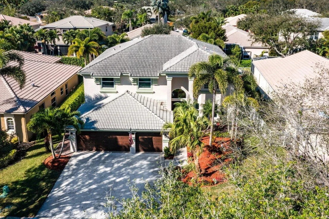 Photo of 6538 Stonehurst Circle