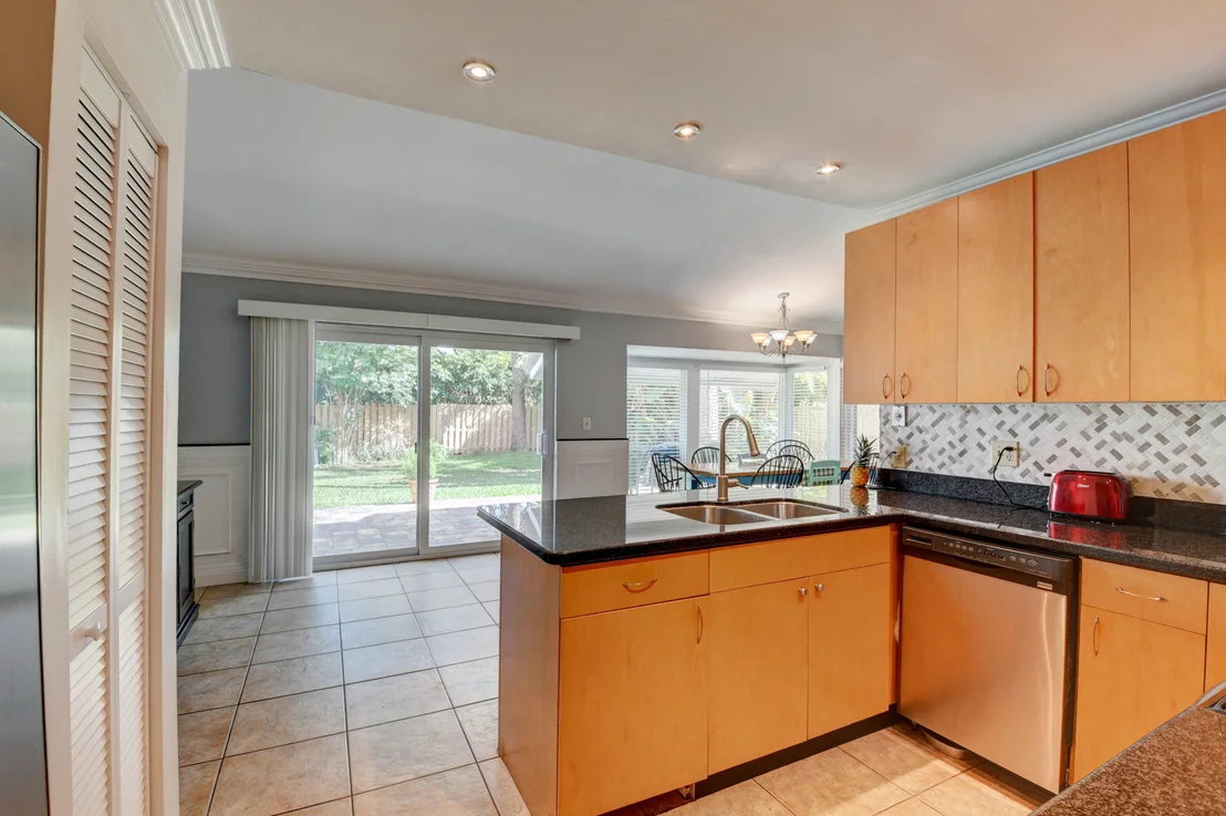 Photo of 2941 NW 24th Way
